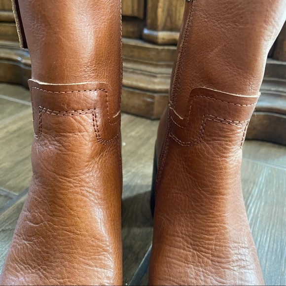 NWOT Franco Sarto Hard Finished Leather Boots 2in heels, side zip, brown - Picture 11 of 14